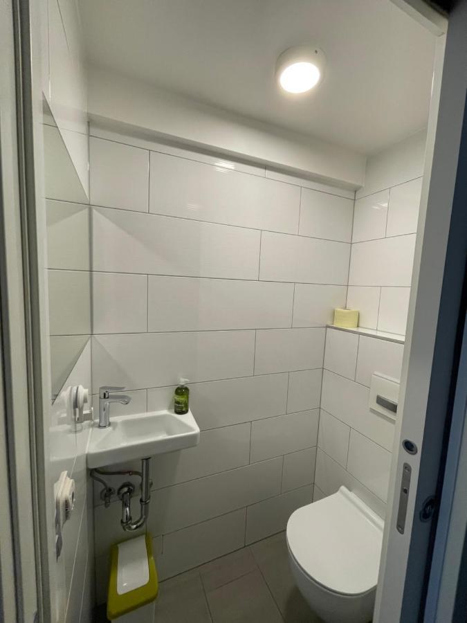 Mr And Mrs Bright 5 Apartment Любляна Екстериор снимка